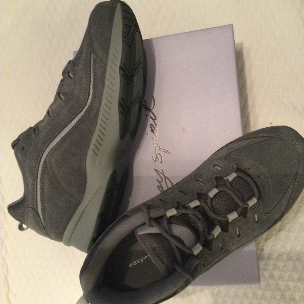 Easy Spirit Romy walking shoe - Picture 5 of 6